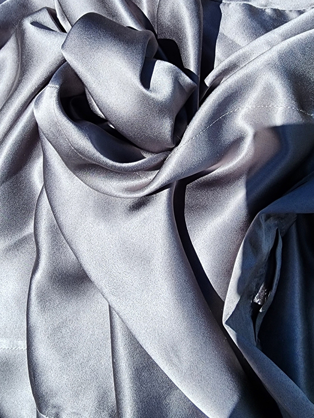 Intimo 100% Silk Silver Pajama Xl - Picture 8 of 13